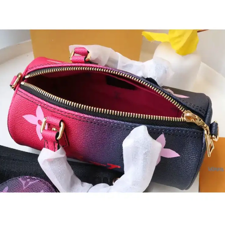 Fashionrepsfam ru 2207DJ0032 LV Bag 0623
